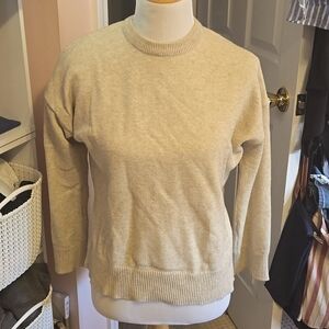 Women's Tahari Sweater - size M